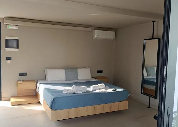 Hotel Kouros &