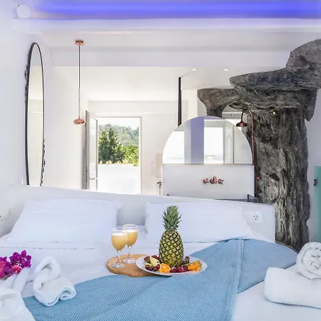 Kouros & Otel Faliraki