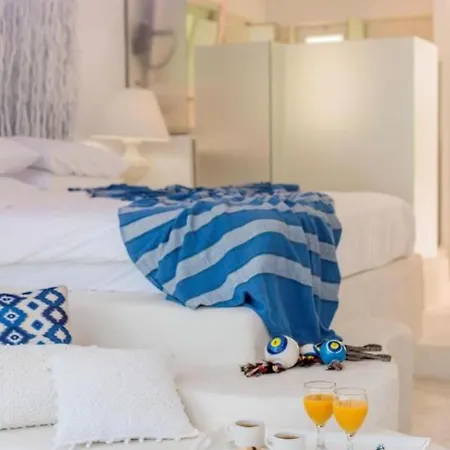 Kouros & Otel Faliraki