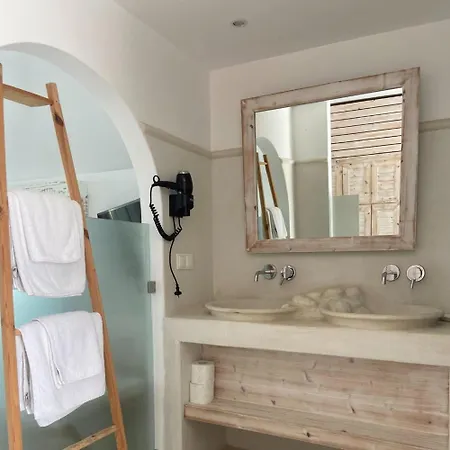 Kouros & Hotel Faliraki