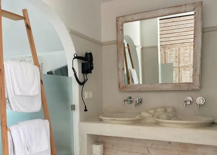 Kouros & Hotel Faliraki