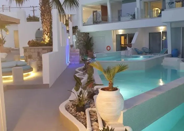 Kouros & Hotel Faliraki