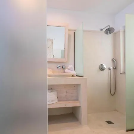 מלון Kouros & Suites--faliraki--adults Only *