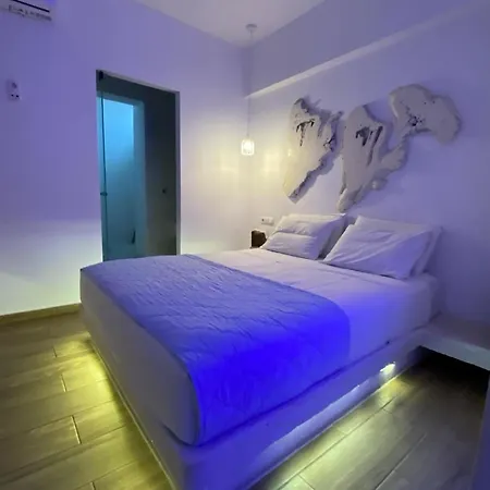 酒店 Kouros & Suites--faliraki--adults Only 法里拉基
