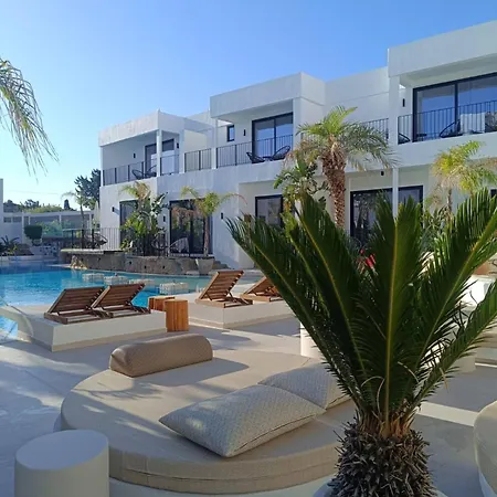 Отель Kouros & Suites--faliraki--adults Only