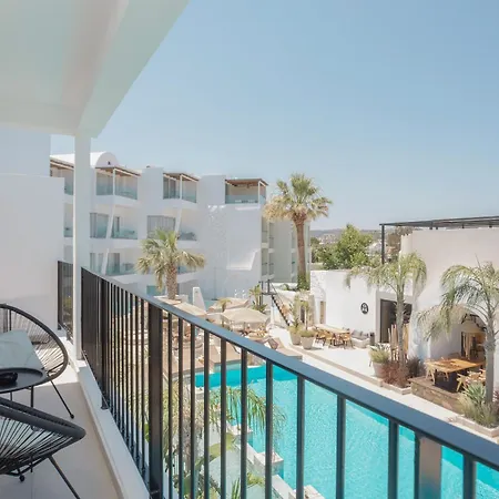מלון Kouros & Suites--faliraki--adults Only פליראקי