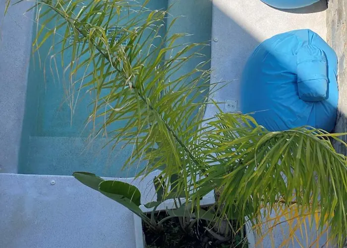 Kouros & Отель Фалираки